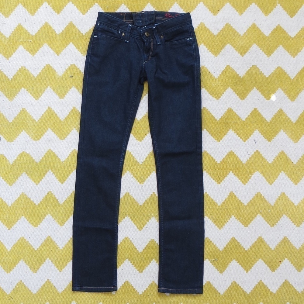 Ben Sherman Dark Wash Skinny Jeans • Size 0 🔴